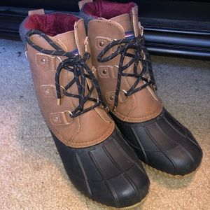 Tommy Hilfiger Womens Duck Boots
